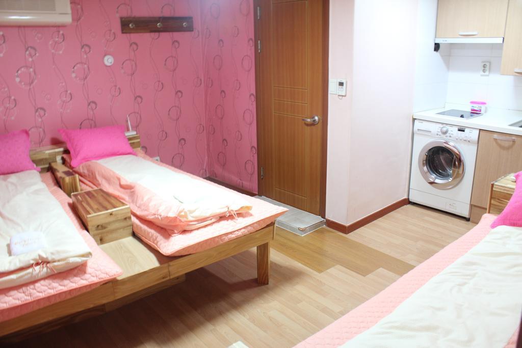 Bong Backpackers Hostel Seul Cameră foto