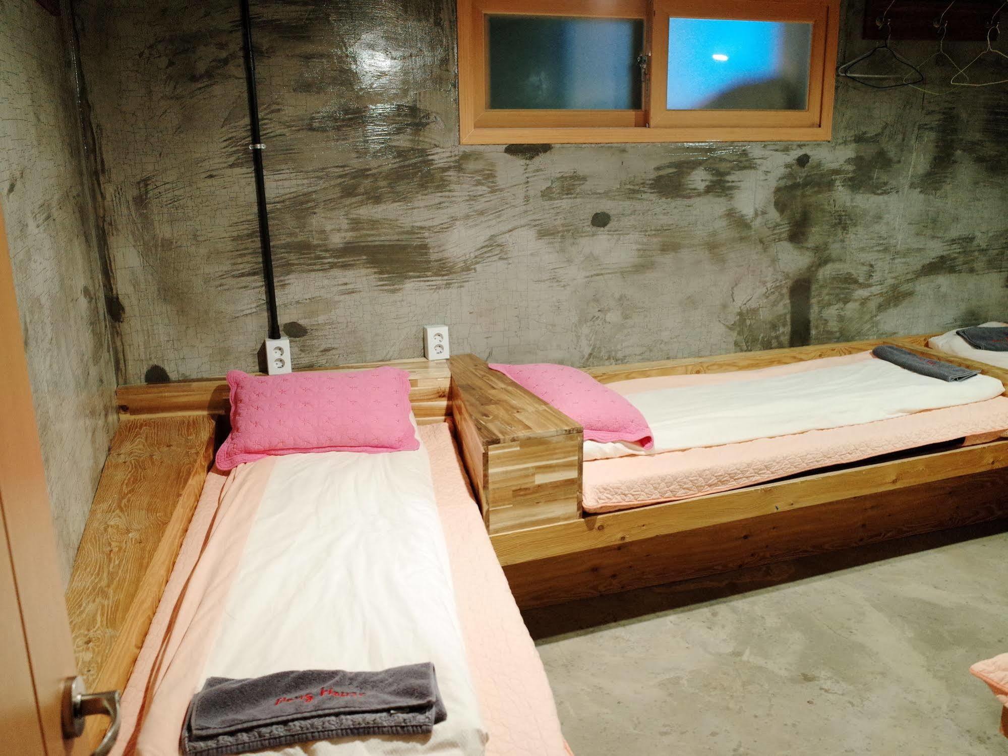 Bong Backpackers Hostel Seul Exterior foto