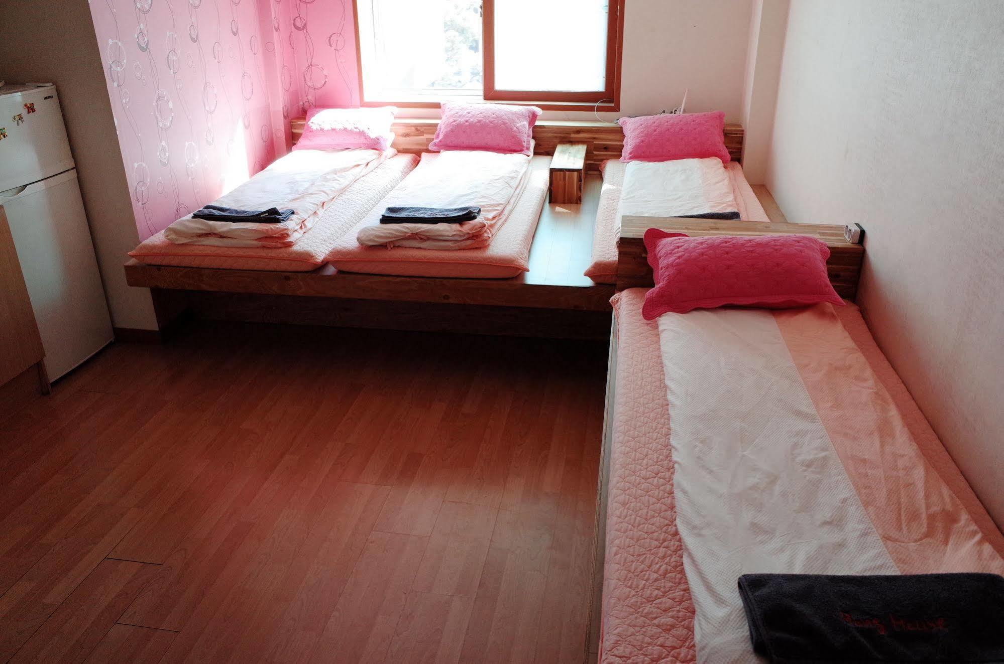 Bong Backpackers Hostel Seul Exterior foto